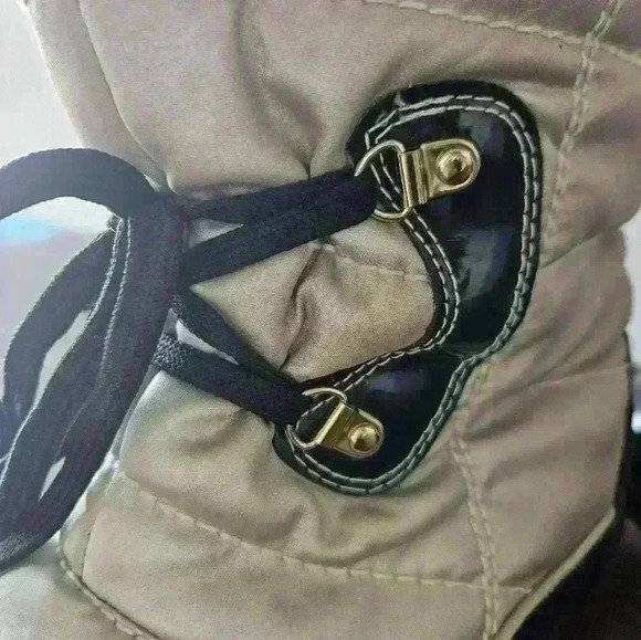 Sporto Quilted Champagne Nylon Winter Bootie with Faux Fur Lining Size 10 - Picture 9 of 11